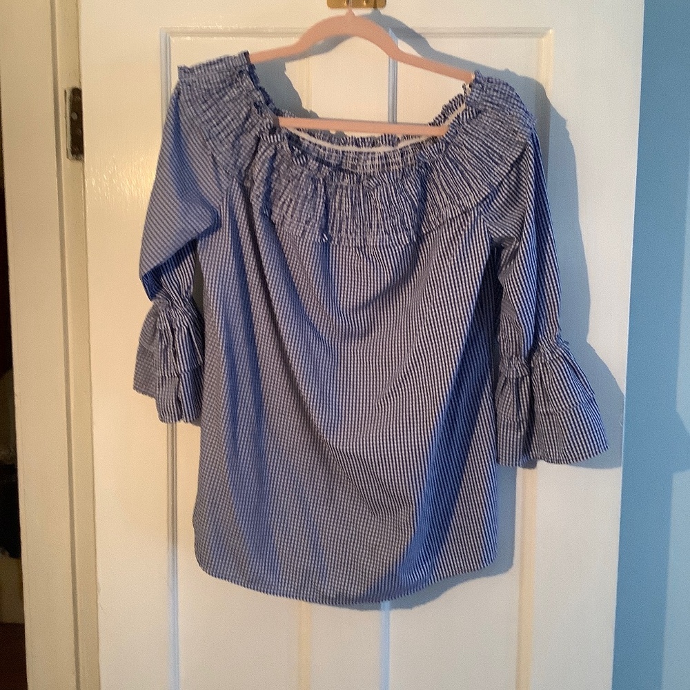 Off shoulder blouse